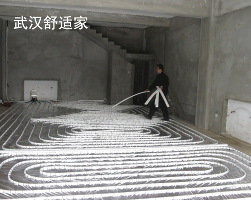 ��h��ů���b