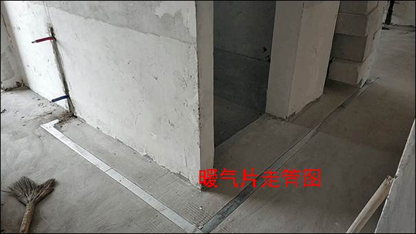 ů��Ƭ���bǰ���߹�Ч���D