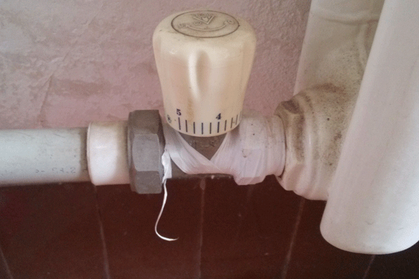 ů��Ƭ�y�T���Q