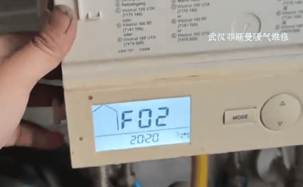 ��˹��F02����